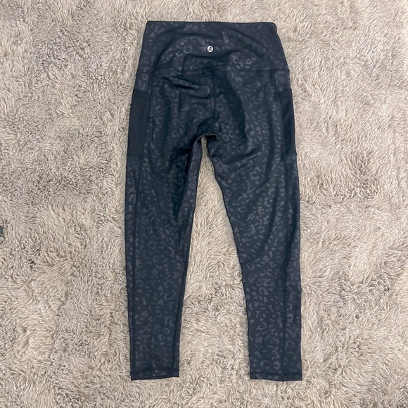 LegEnd Yoga Pants Leggings - Picture 7 of 8